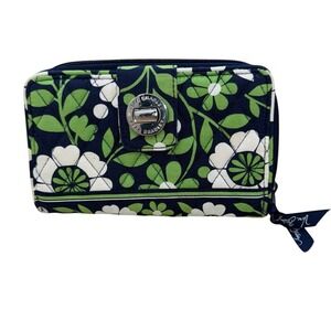 Vera Bradley Turnlock Wallet in Rare Discontinued Lucky You Floral Green, EUC